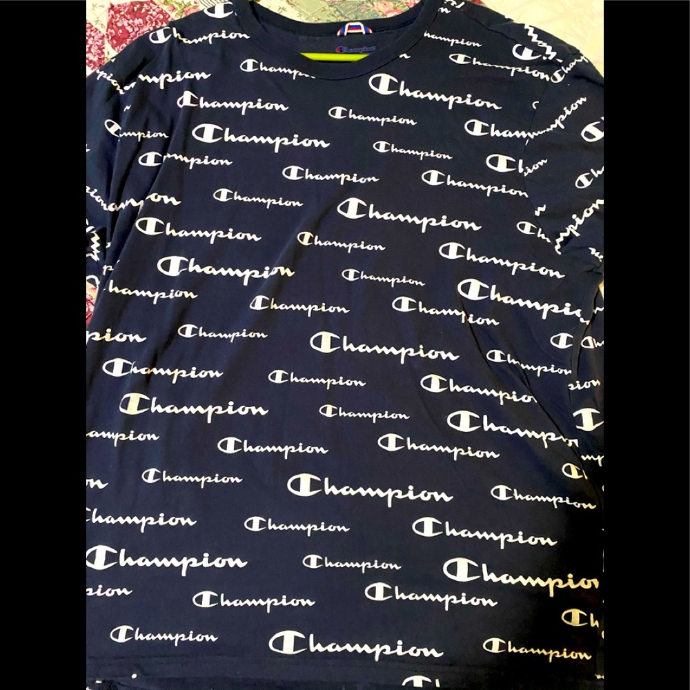 Champion tshirt